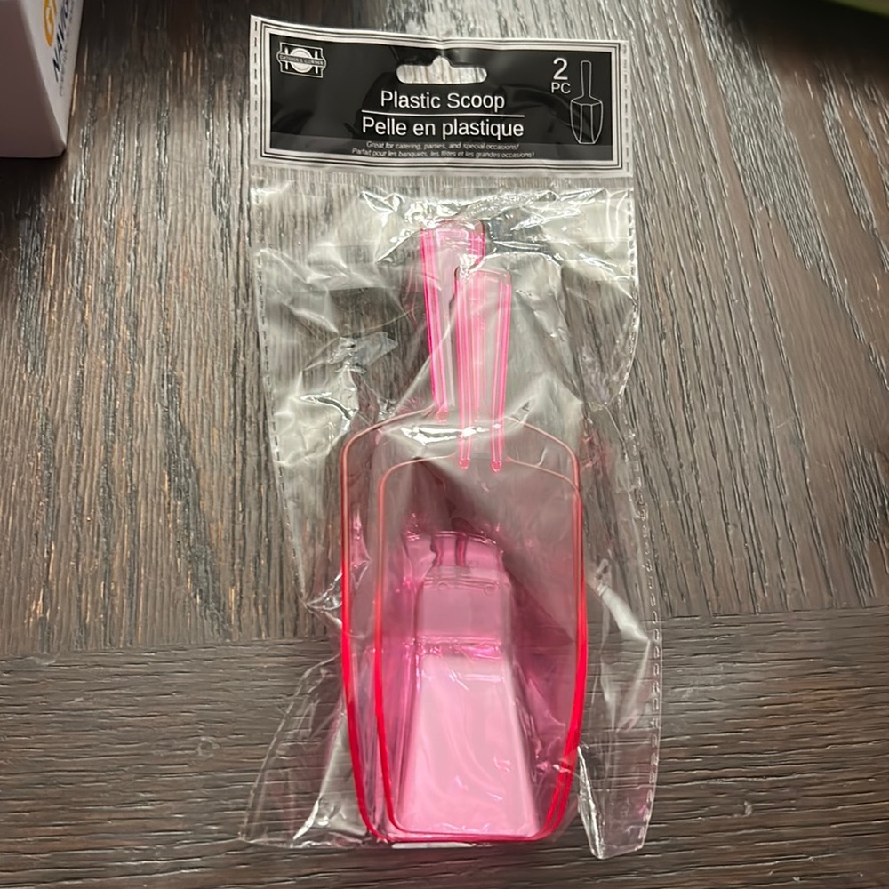 Caterer’s Corner Plastic Scoop